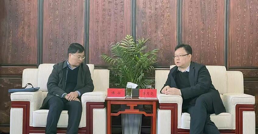 合肥新站区管委会党工委委员、副主任傅壮一行来我司调研